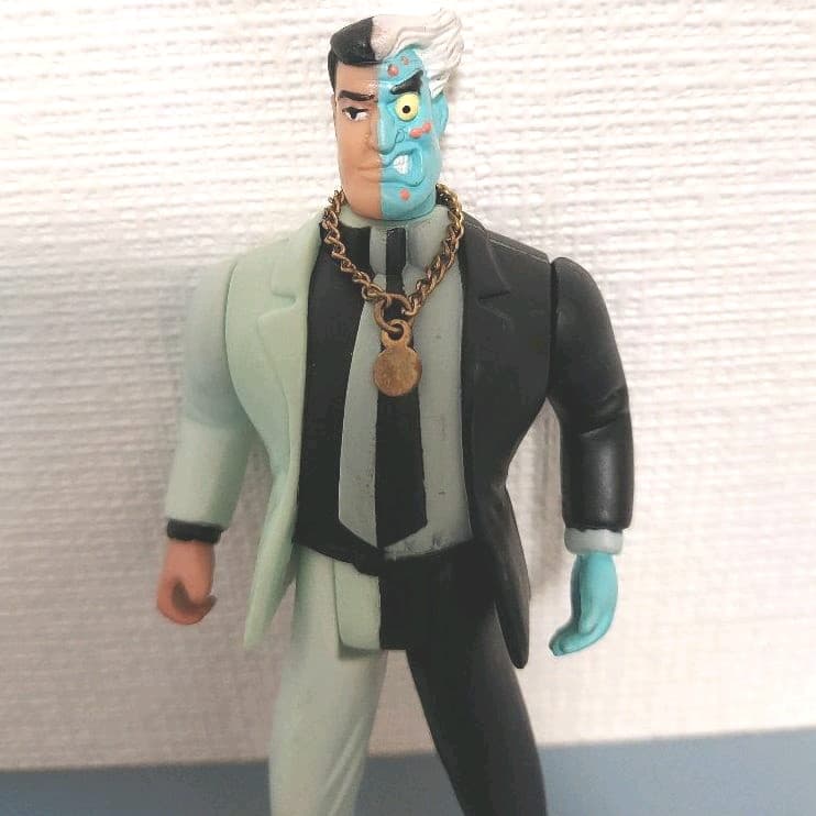 ケナー社　バッドマン　トゥーフェイス　アクションフィギュア