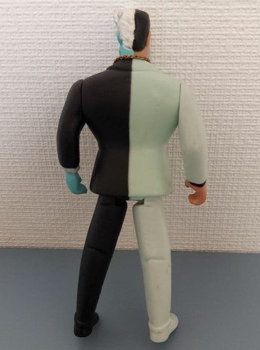 ケナー社　バッドマン　トゥーフェイス　アクションフィギュア