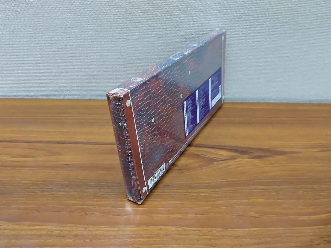 セール 未開封新品 ベンチャーズ結成50周年記念～栄光のギターケース～CD4枚組
