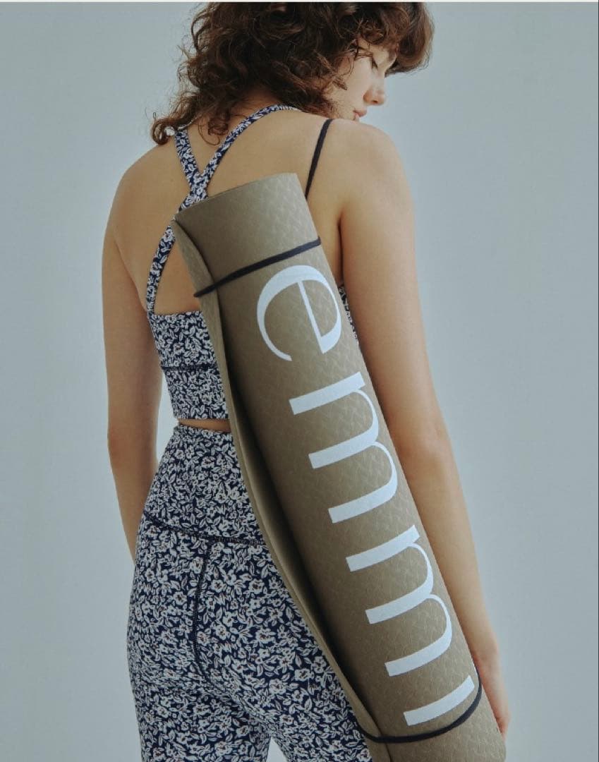 新品未使用 エミヨガ emmi yoga ヨガマット　ロゴトートバッグ セット