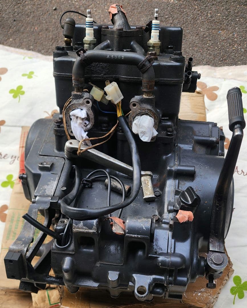 スズキ RG250γ 3型 エンジン