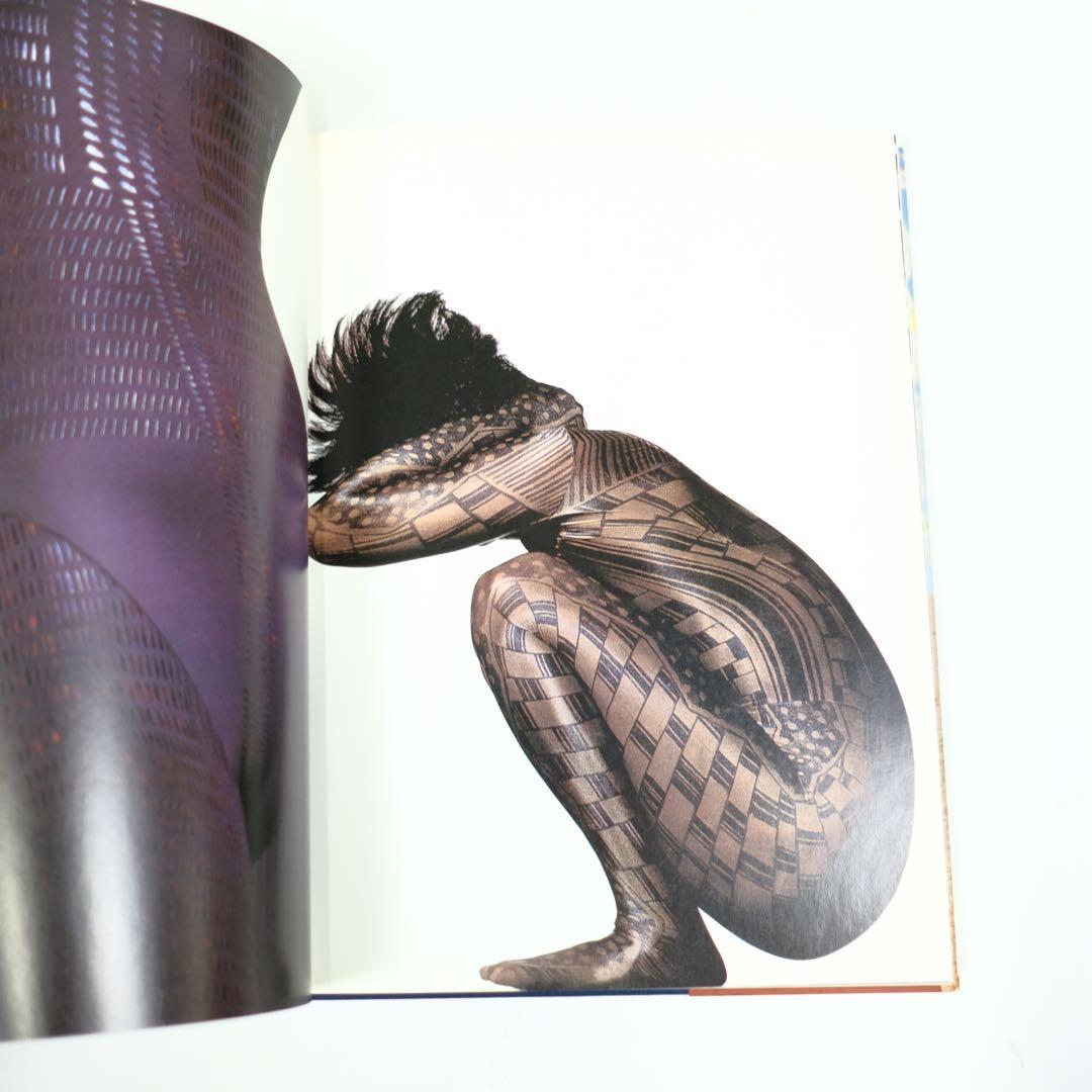 ISSEY MIYAKE Mark Holborn TASCHEN 三宅一生