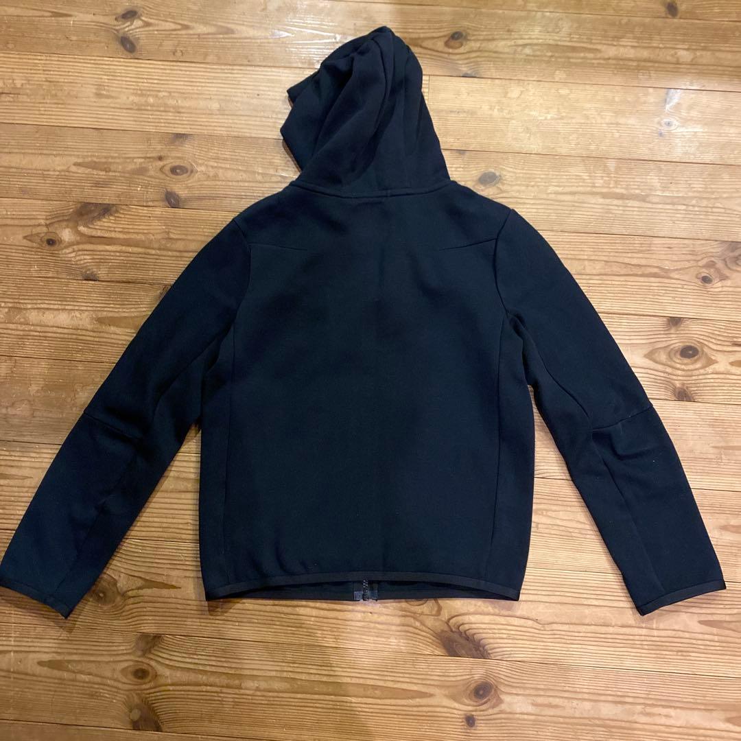 りょうNIKEテックフリース XS〜S キッズサイズ ブラック