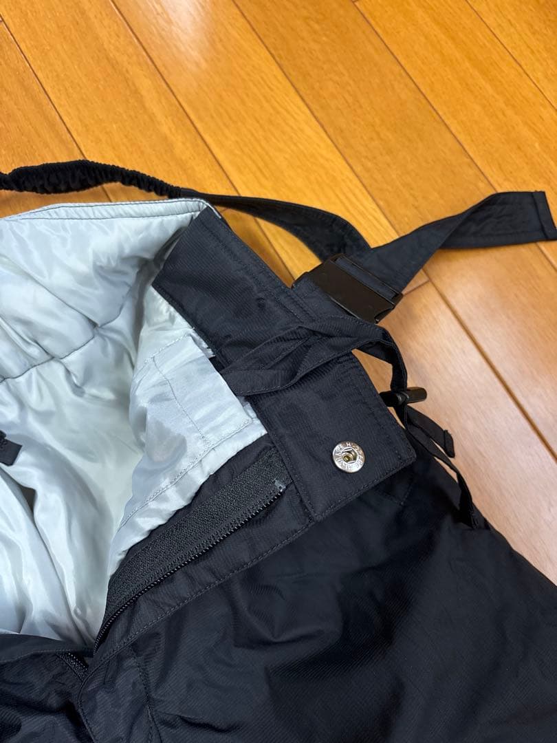 DESCENTE 子ども用スキーウェア 上下セット　160サイズ　男女兼用