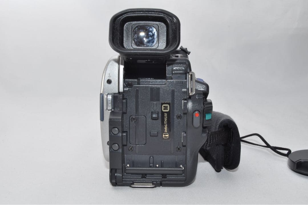 ☆美品☆ SONY ソニー DCR-TRV20 デジタル ビデオ カメラ