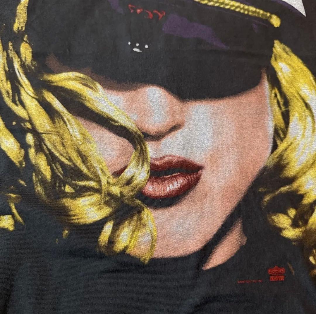 Madonna 93年　THE GIRLIE SHOW Tシャツ