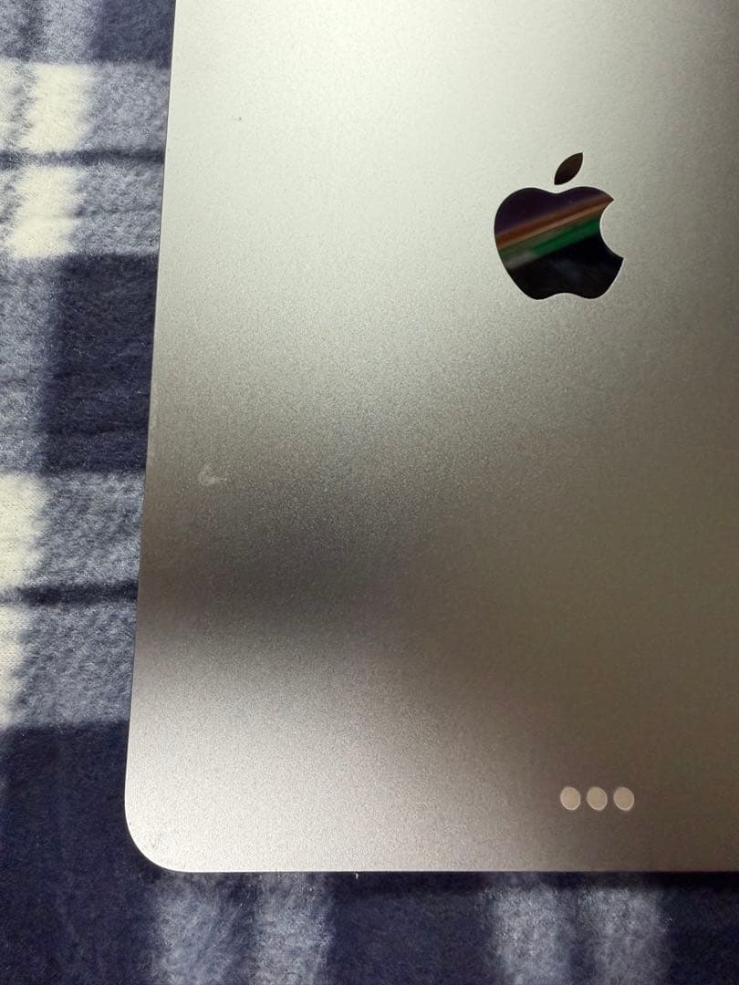 【超美品・バッテリー98%】iPad Air 11インチ（M3）128GB