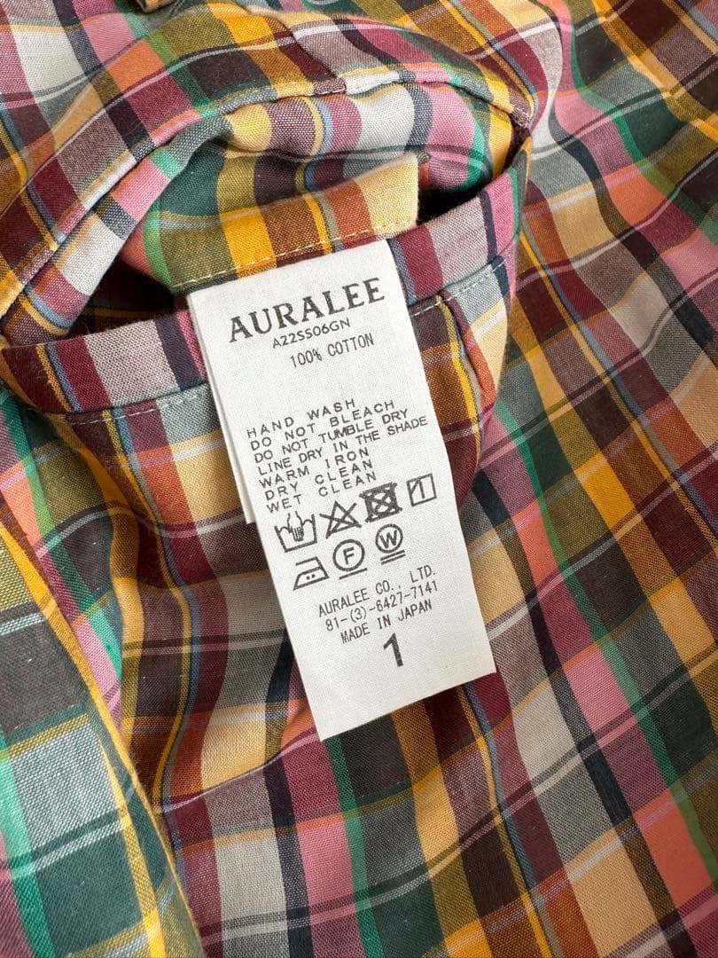 美品AURALEEマドラスチェックスカート