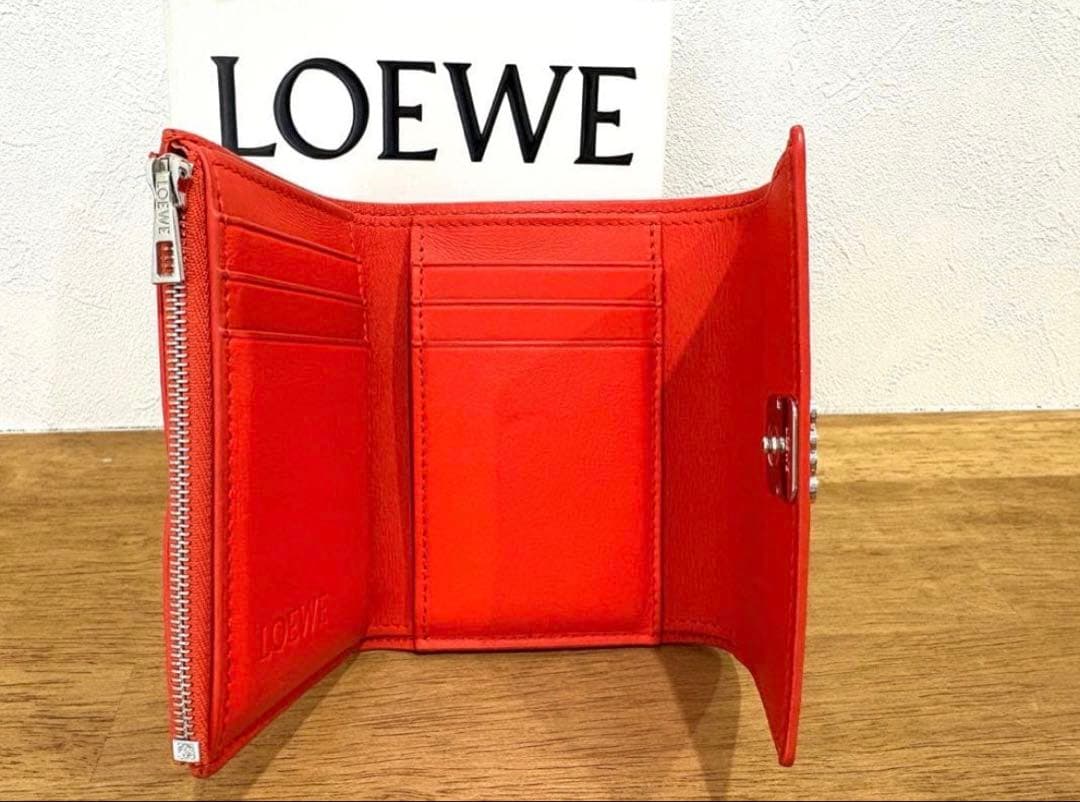 LOEWE ロエベ アナグラム 三つ折り財布 オレンジ