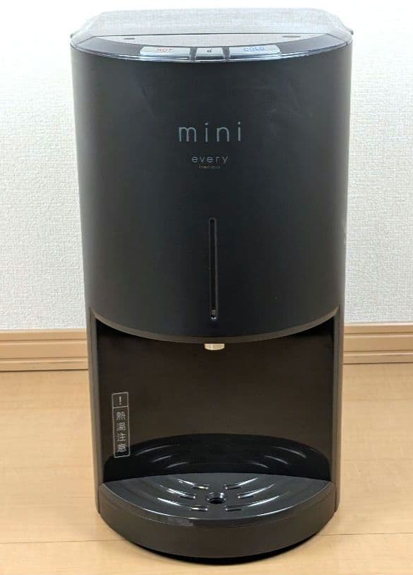 【良品】エブリィフレシャス mini 浄水型サーバー 卓上型 ウォーターサーバー
