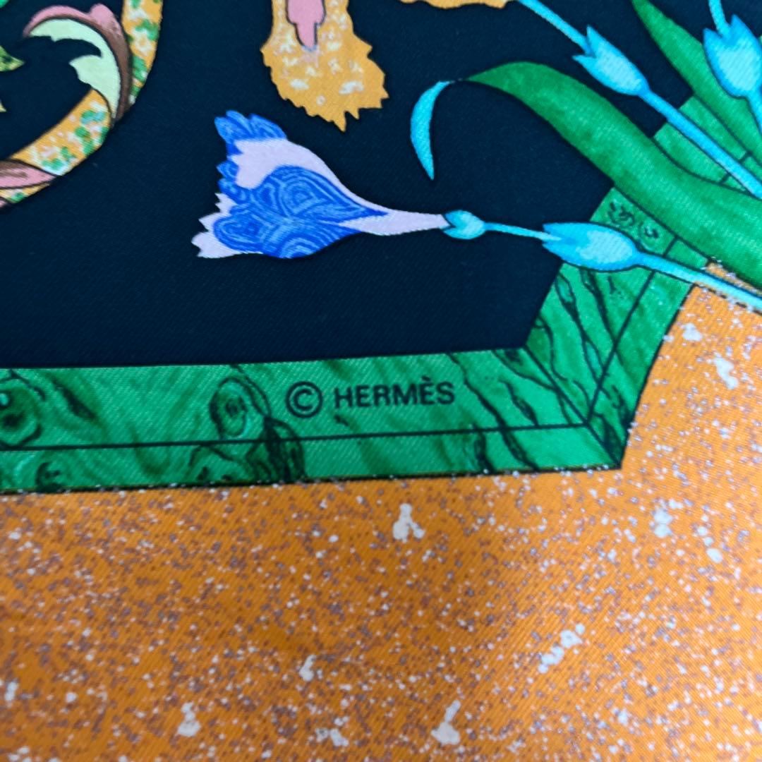 エルメス HERMES スカーフ カレ90 東洋と西洋の石細工 シルク