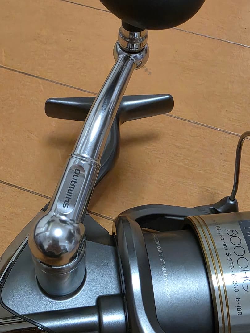極美品　シマノ　02ツインパワー　8000HG