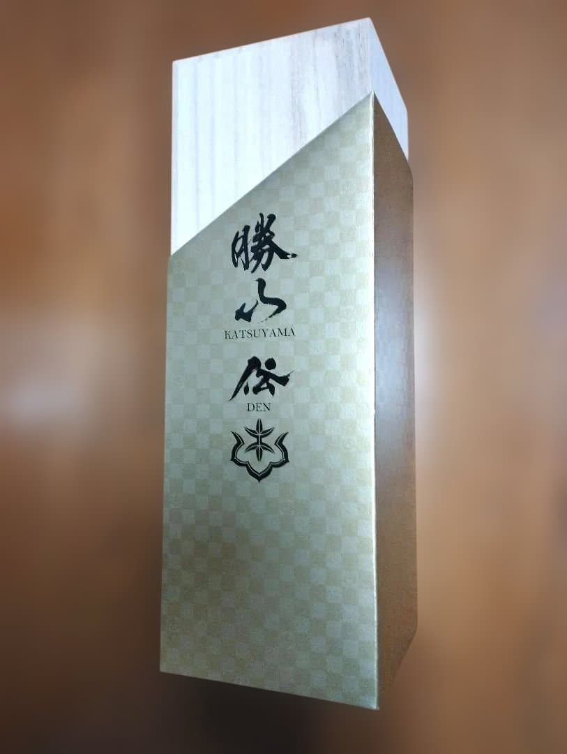 価格応談【勝山酒造】勝山 伝 720ml 化粧箱入り 日本酒