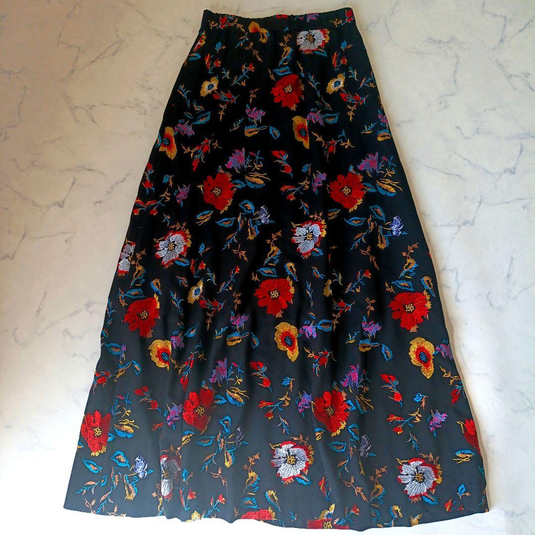 美品❁定価4.6万 グレースコンチネンタル 刺繍 ロング スカート