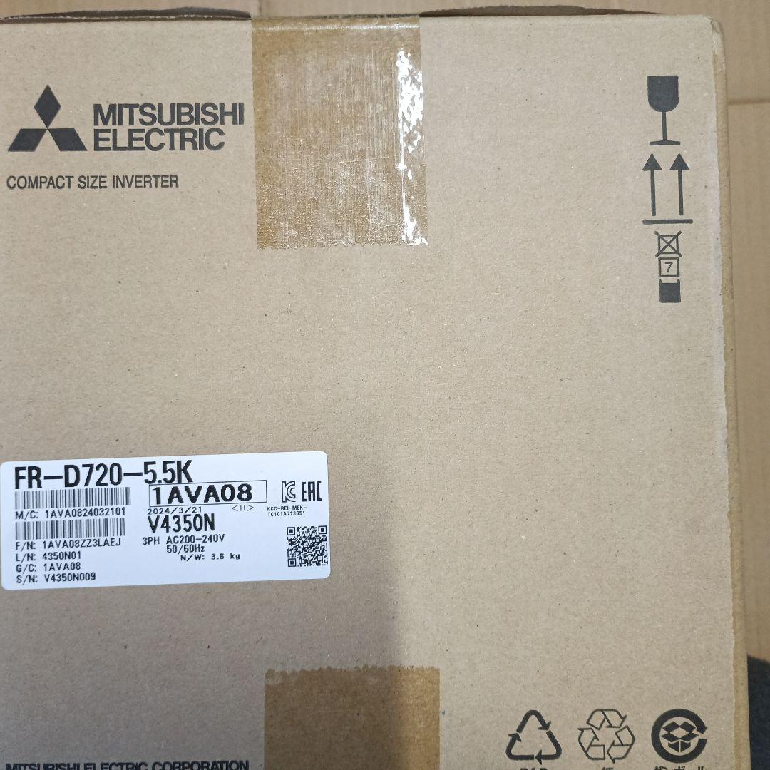 Mitsubishi Electric FR-D720-5.5K インバータ
