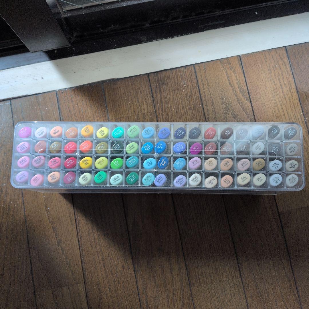 Copic Sketch マーカー 72色 + マルチライナーセット