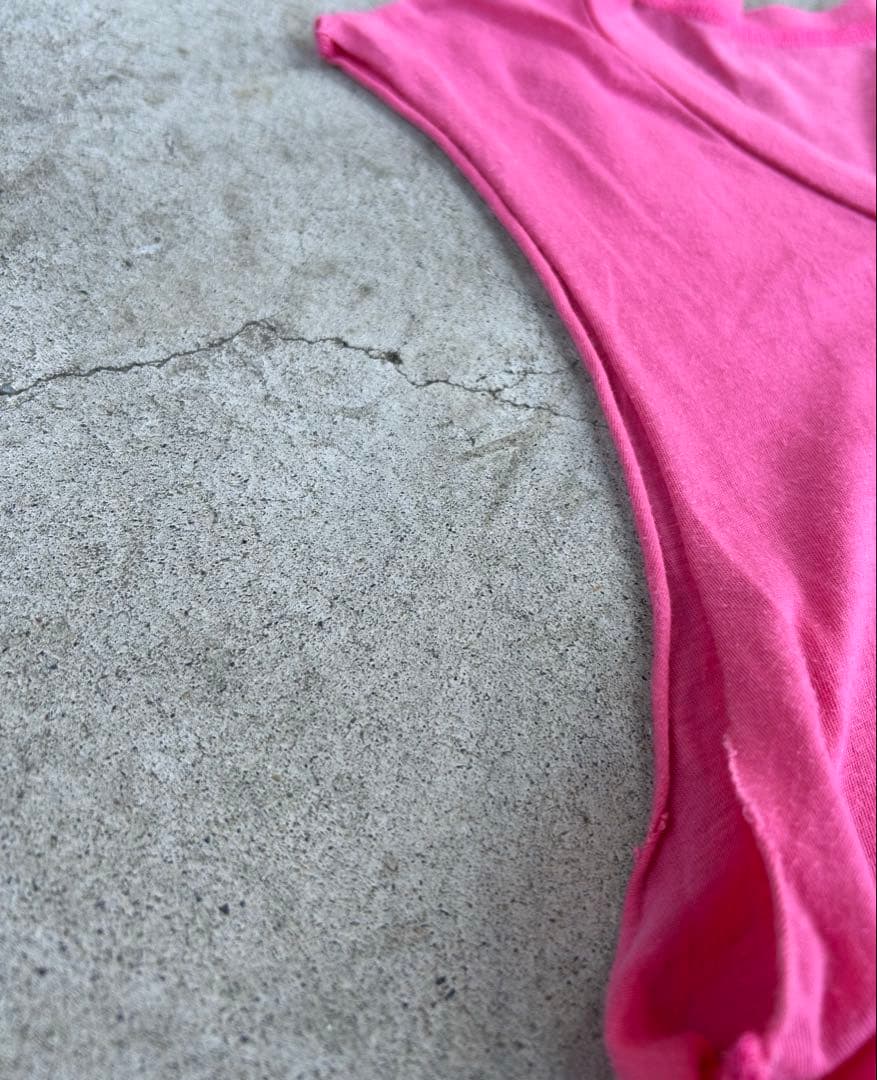 00s archive “L.G.B” nosleeve cutsew pink
