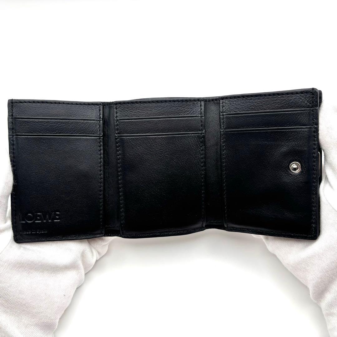 くるみ様 LOEWE ブラックレザー三つ折り財布