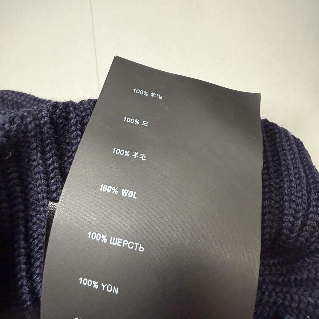 新品未使用タグ付き【PRADA 】ニット帽 ネイビー M メンズレディース