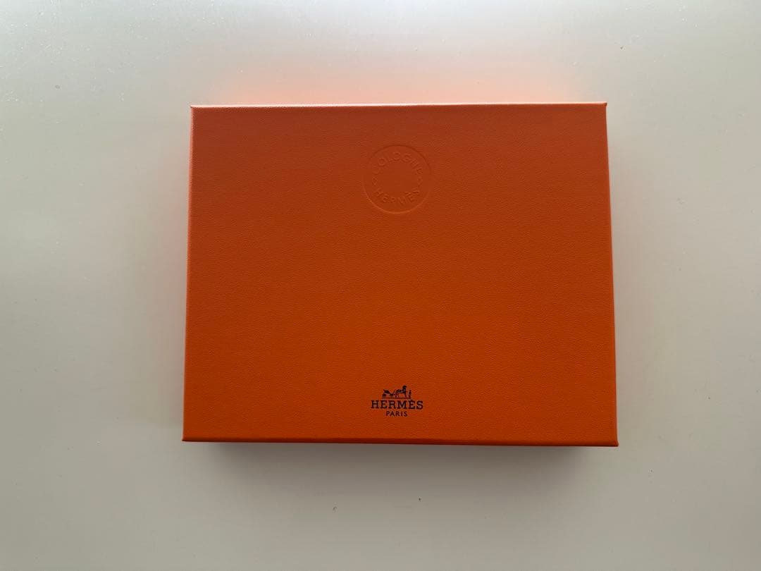 HERMES Eau de rhubarbe écarlate他 3本セット+袋