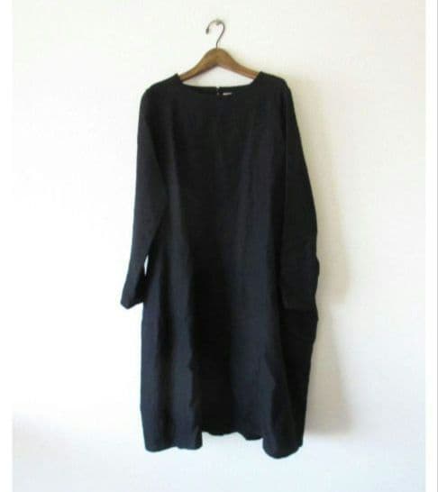 ★美品★Veritecoeur ★コクーン★ ウールリネンワンピース★黒★