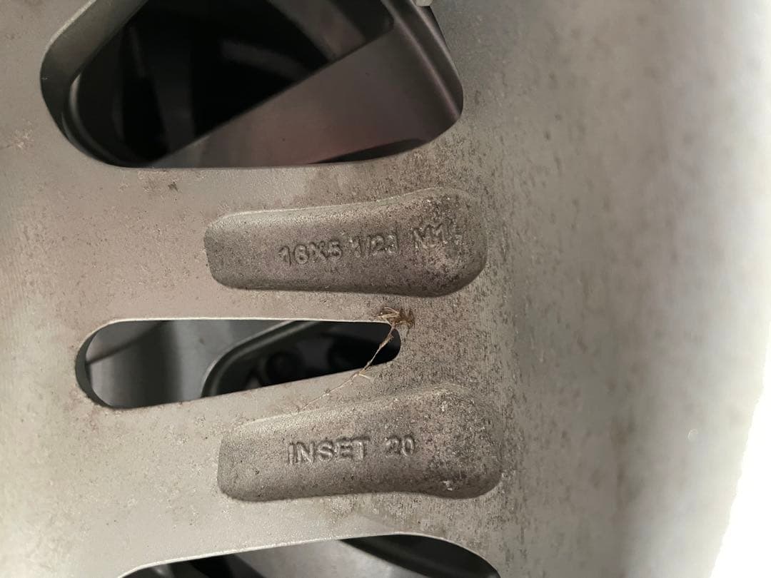 ジムニー用ブリザック スタッドレスタイヤ 175/80R16 ホイール4本セット