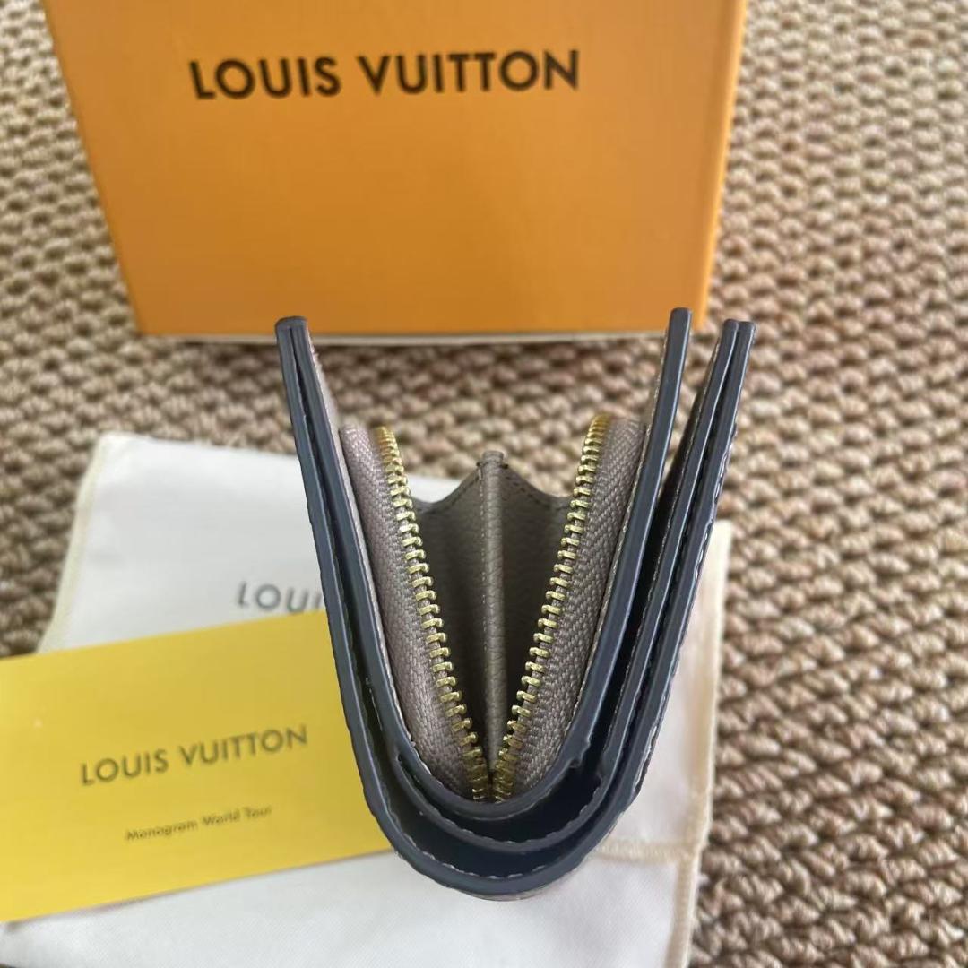非売品/ノベルティ LOUIS VUITTON グレー 二つ折り財布