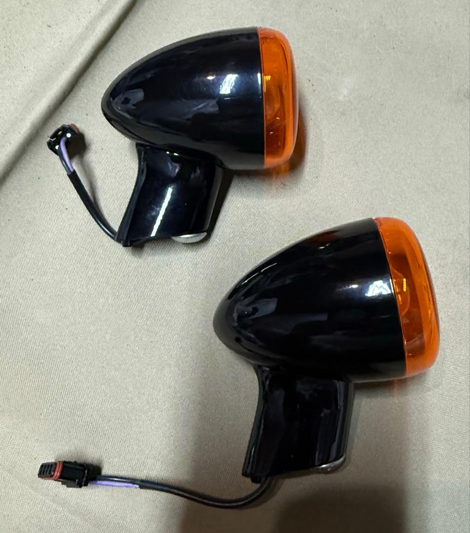ハーレー　ローライダーST FXLRST 純正　フロント　ウインカー　新車外し