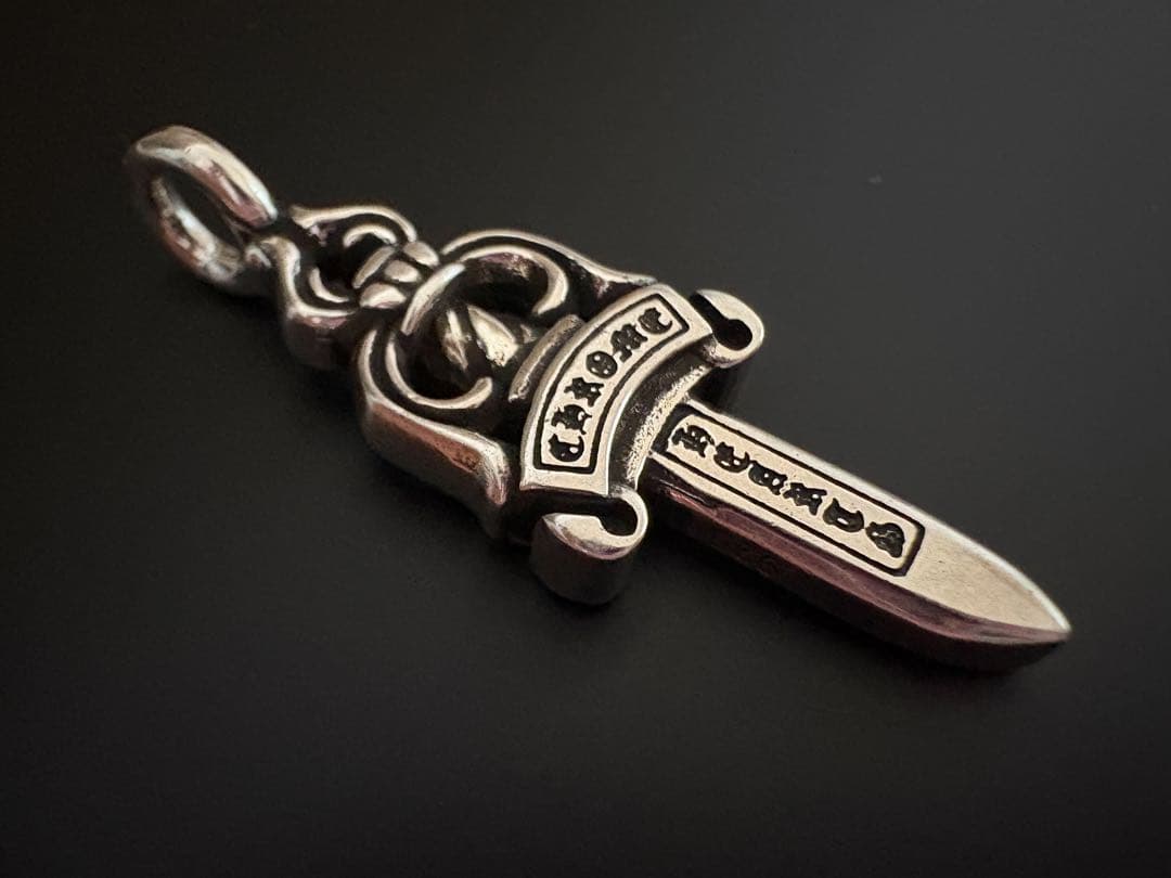 ダガーチャーム ネックレス トップ シルバーアクセサリー 60cm