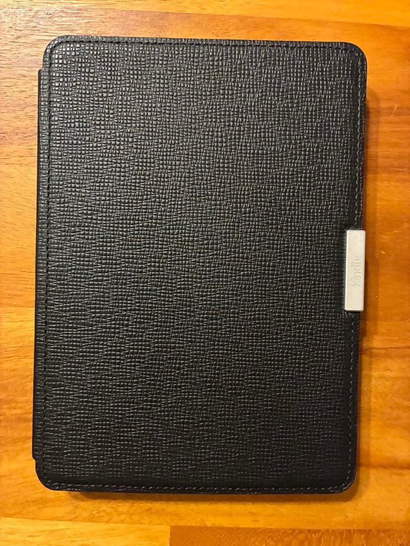 【美品】Kindle Paperwhite 第7世代　ケース、ケーブル、アダプタ
