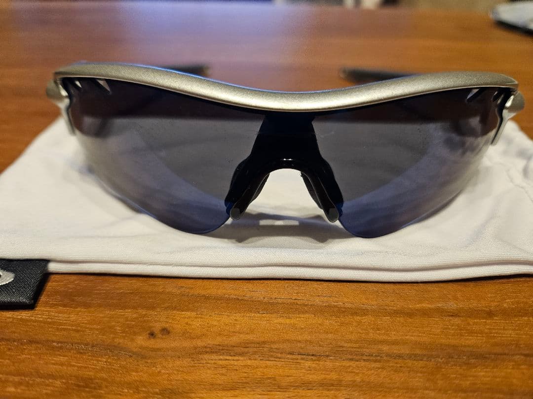 オークリー　OAKLEY サングラス シルバー/ブルー