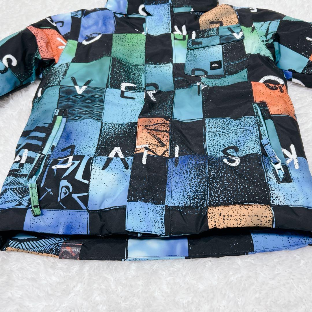 美品✨QUIK SILVER クイック シルバー　スノーウエア　120〜130