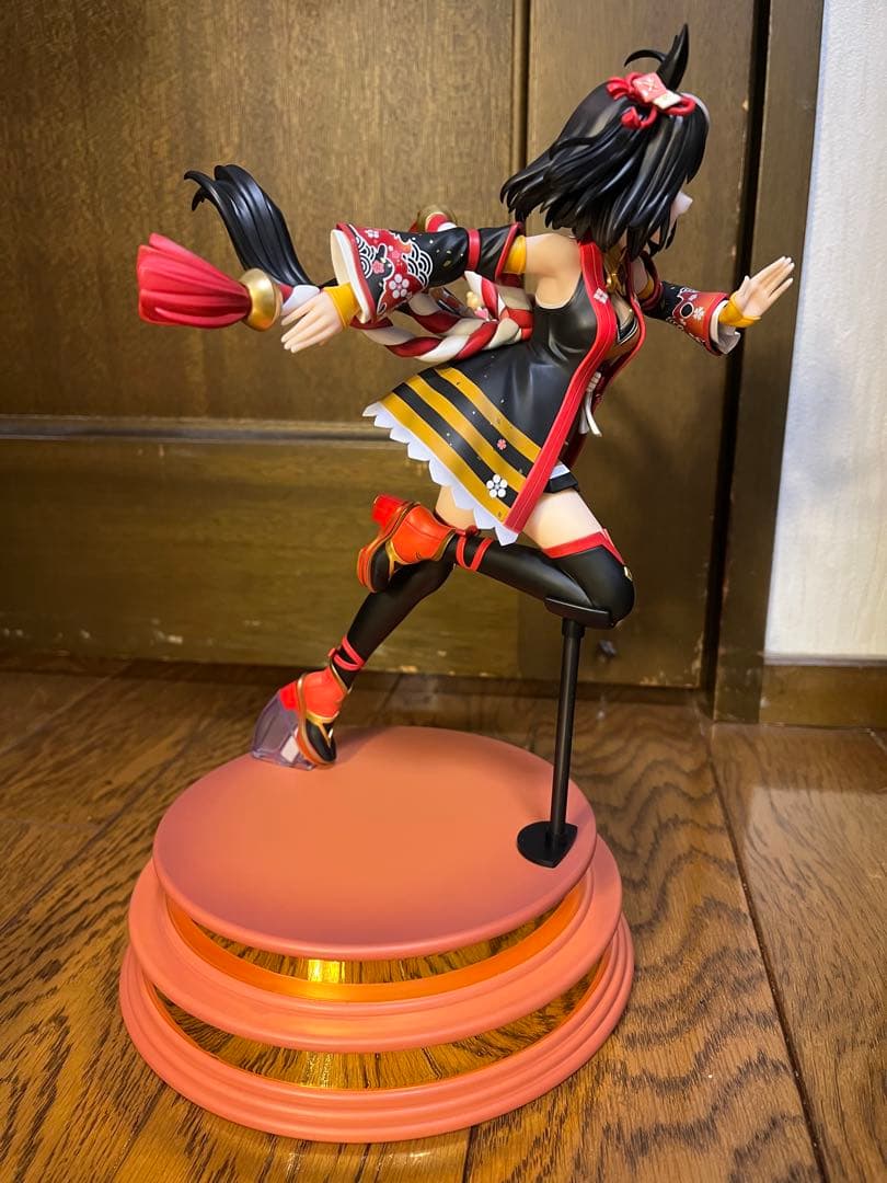 コトブキヤ特典付　1/7スケール【迫る熱に押されて】キタサンブラック フィギュア