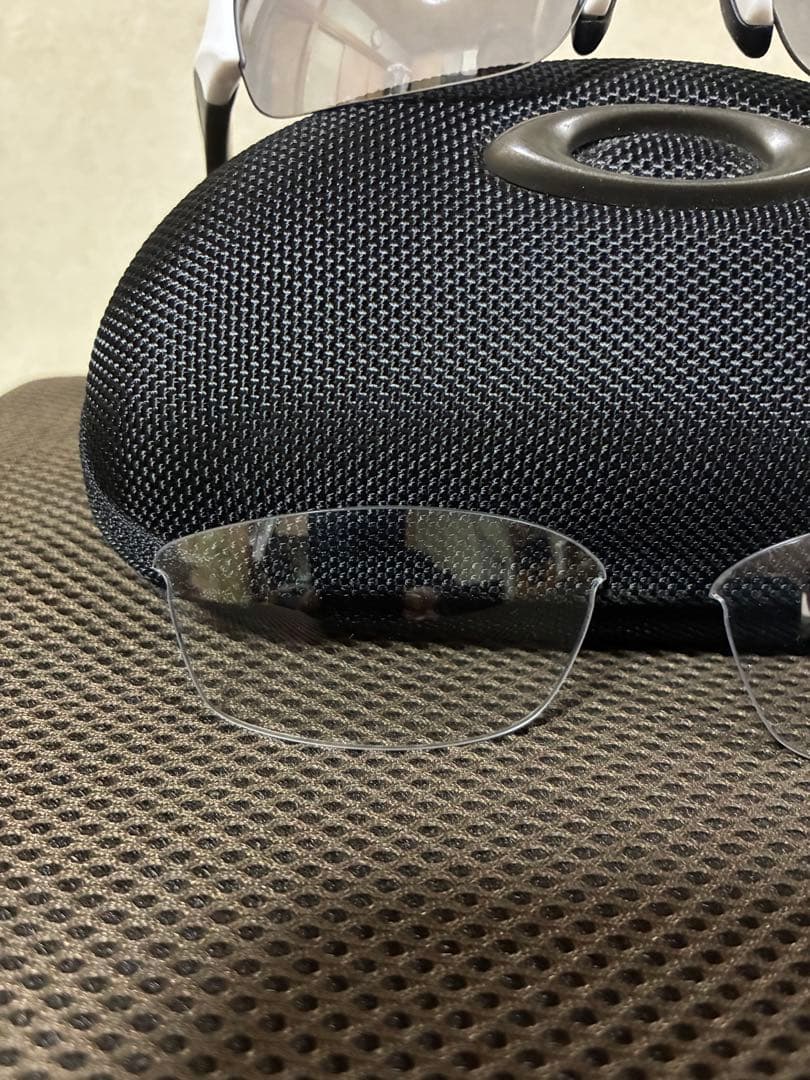 Oakley FLAK JACKETスポーツサングラス ホワイト/グレー