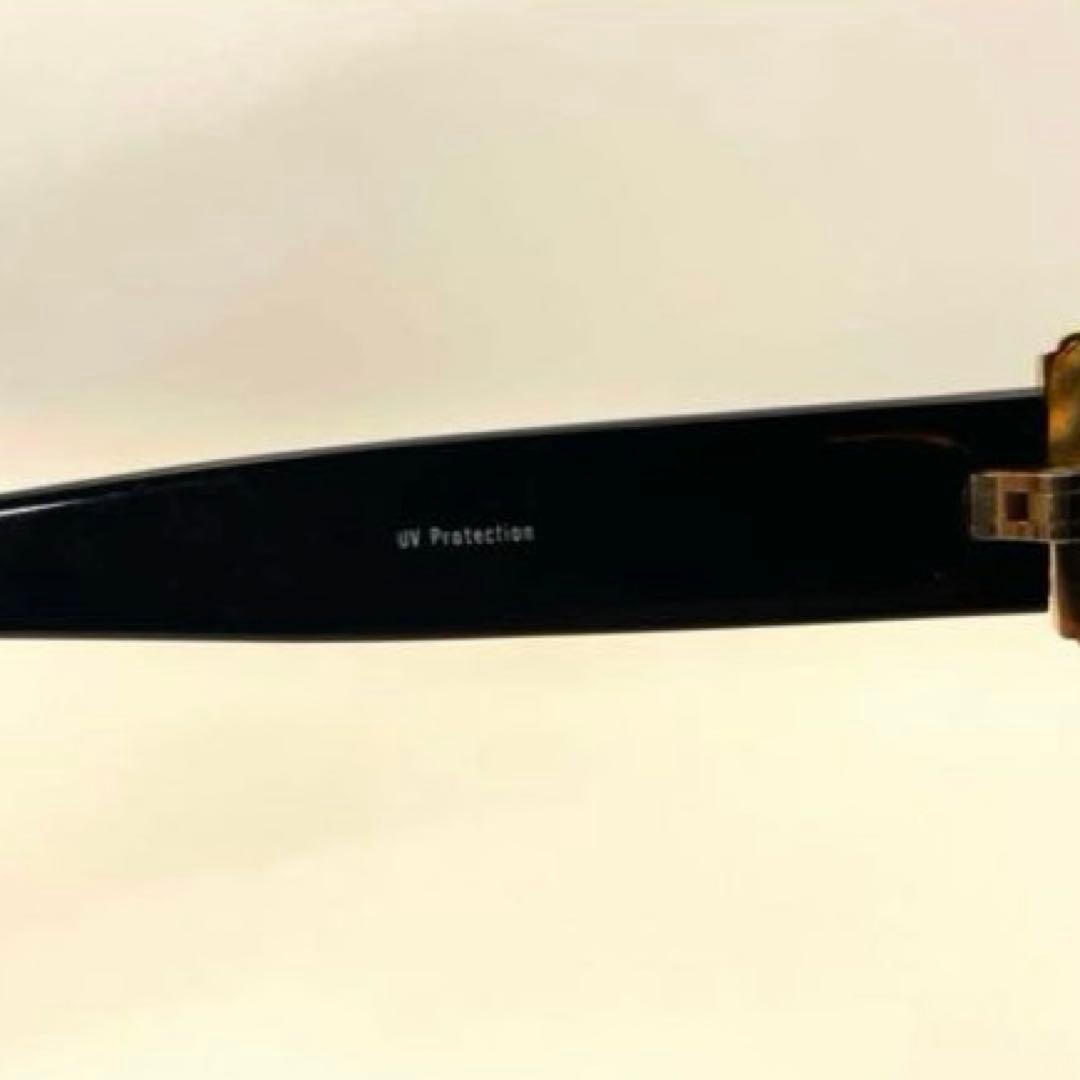 Yves Saint Laurent ✨イヴ・サンローラン　ブラック　サングラス