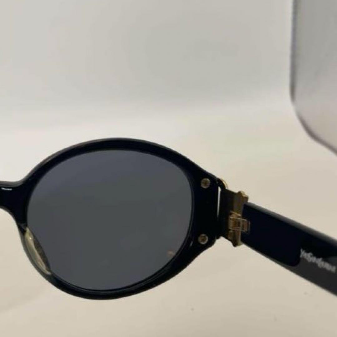 Yves Saint Laurent ✨イヴ・サンローラン　ブラック　サングラス