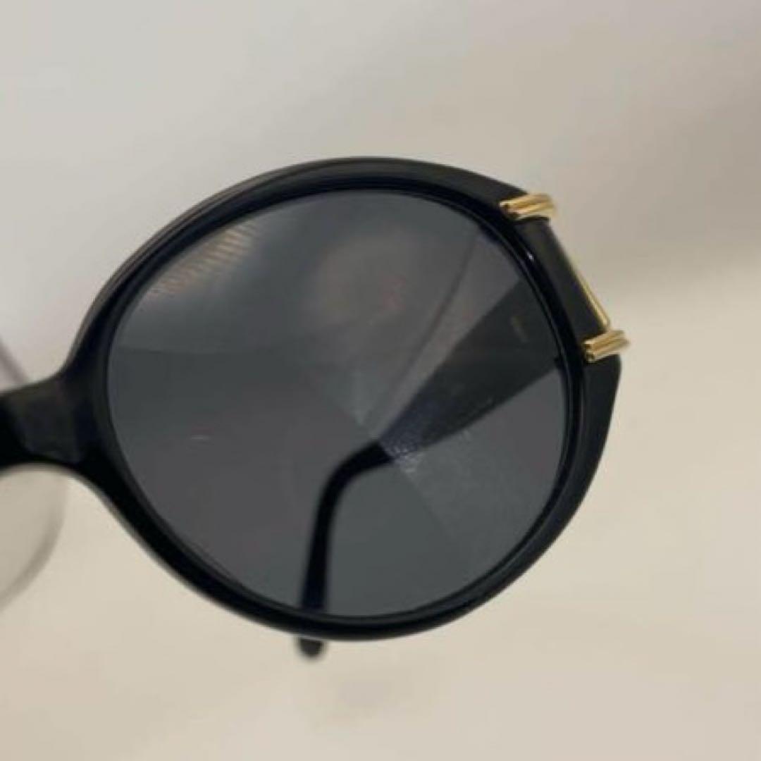 Yves Saint Laurent ✨イヴ・サンローラン　ブラック　サングラス