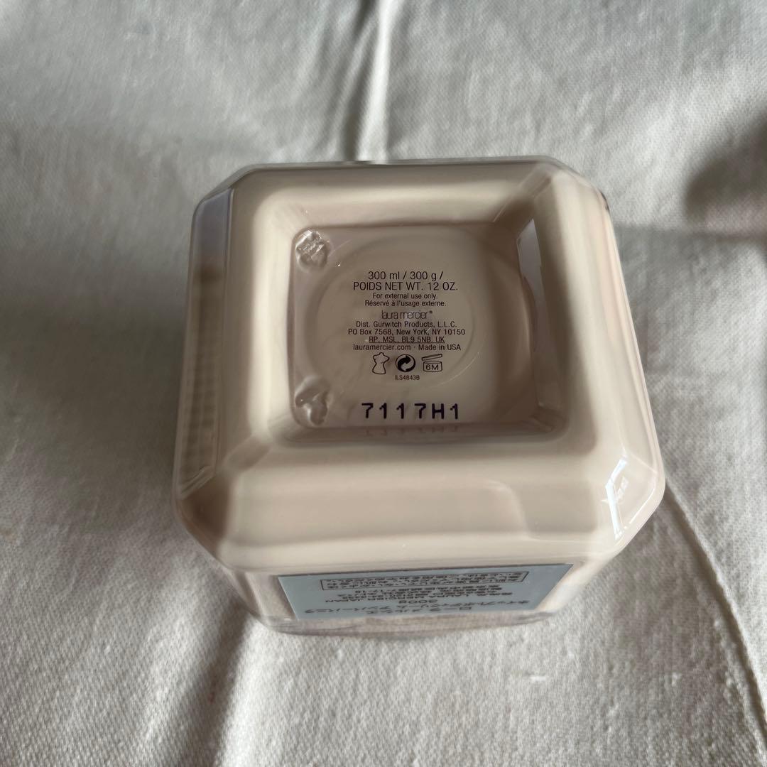laura mercier アンバーバニラ ローラメルシエ