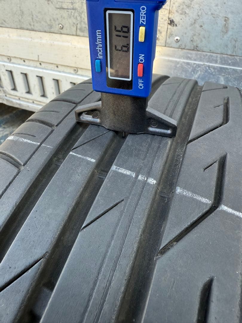 ぽよぽよブリヂストンサマータイヤ205／55R16 91V