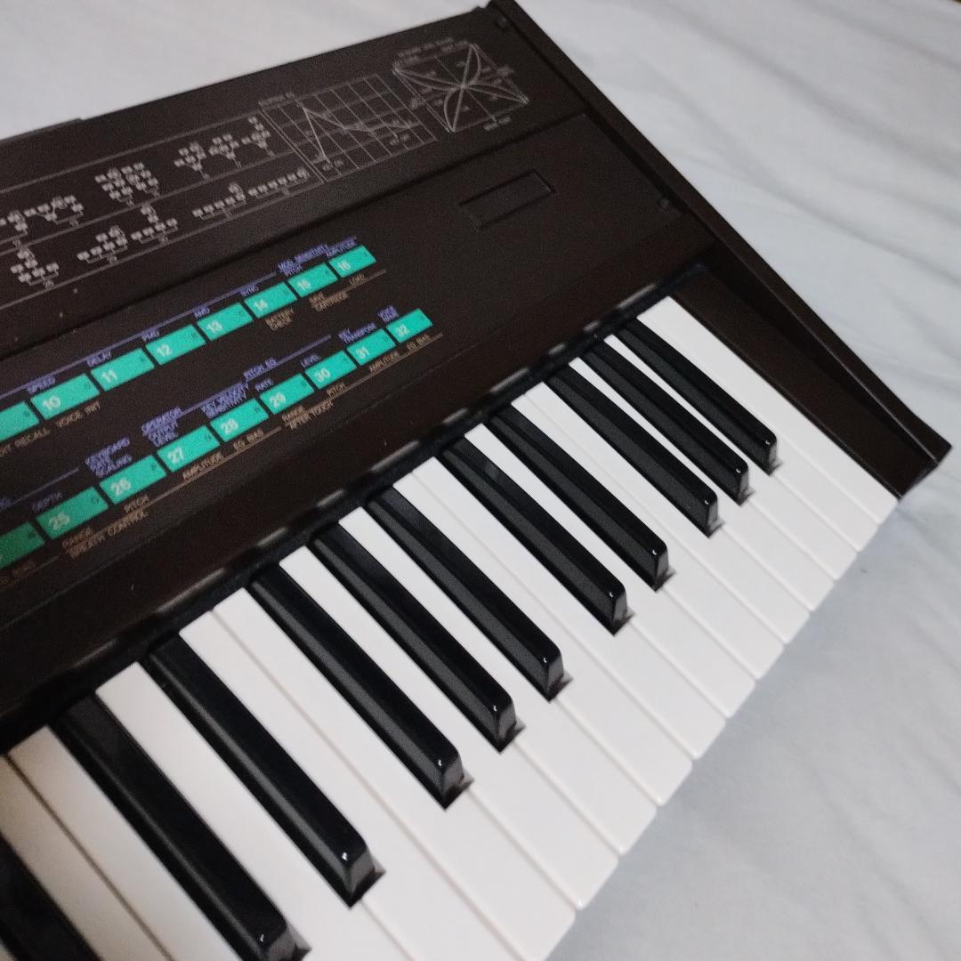 「 DX7 」YAMAHA・FM音源搭載デジタルシンセサイザー