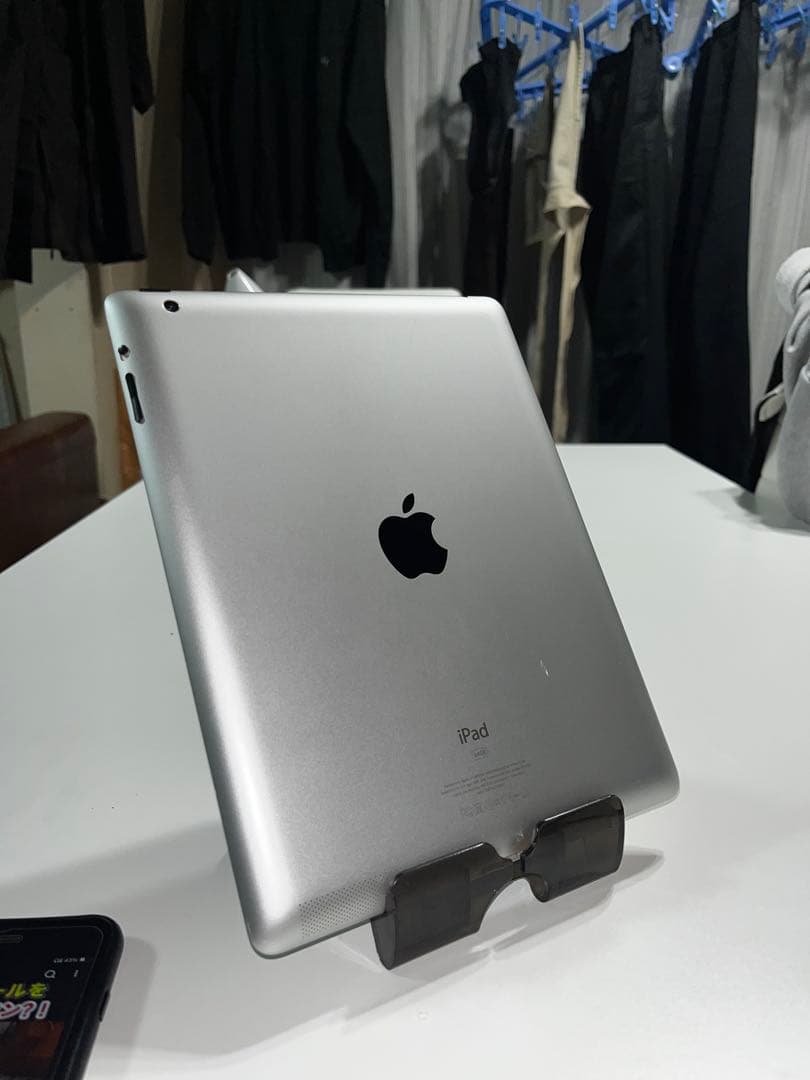 64GBバッテリー83%iPad 3世代 iOS9とiOS6起動可能