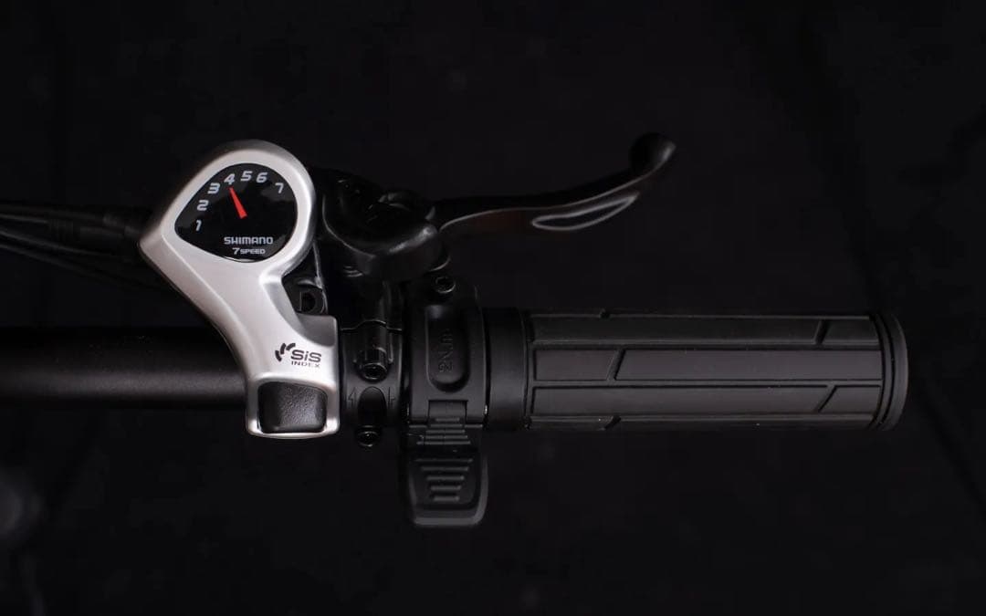 【本日限定最安価格】MOVE 電動アシスト自転車 CAVET II