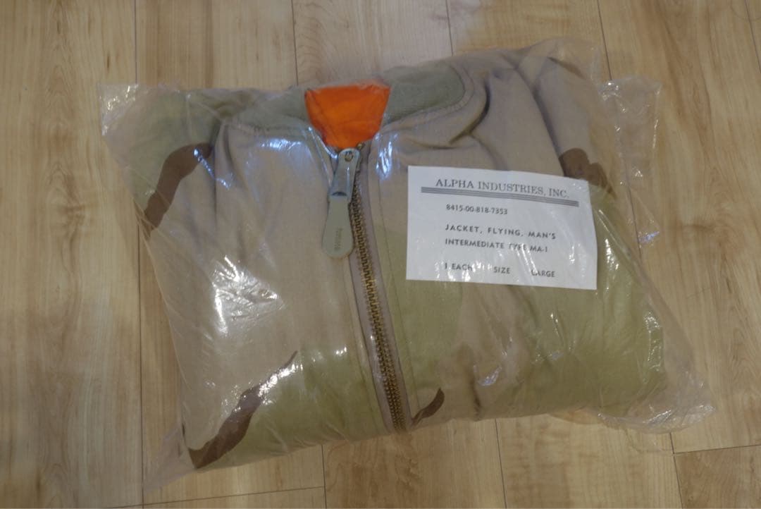 デッドストックALPHA INDUSTRIES MA-1 Lサイズ