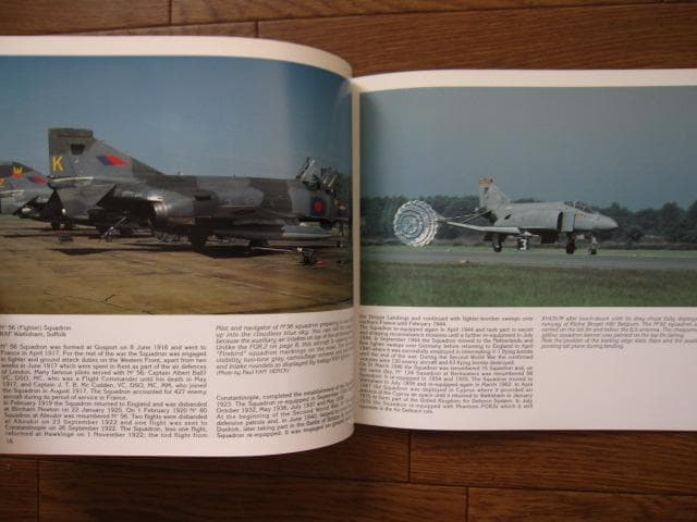 洋書 British Phantoms F-4J/FGR.1 & FGR.2