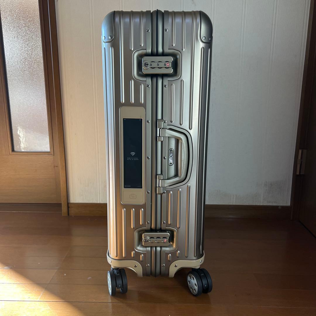 RIMOWAチタニウムトパーズ67L e-Tag（生産終了モデル）