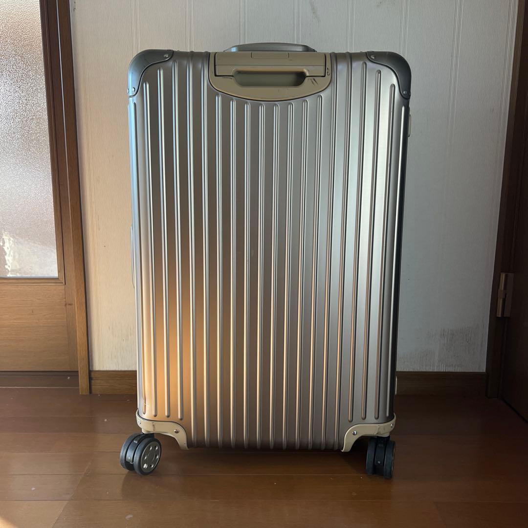 RIMOWAチタニウムトパーズ67L e-Tag（生産終了モデル）