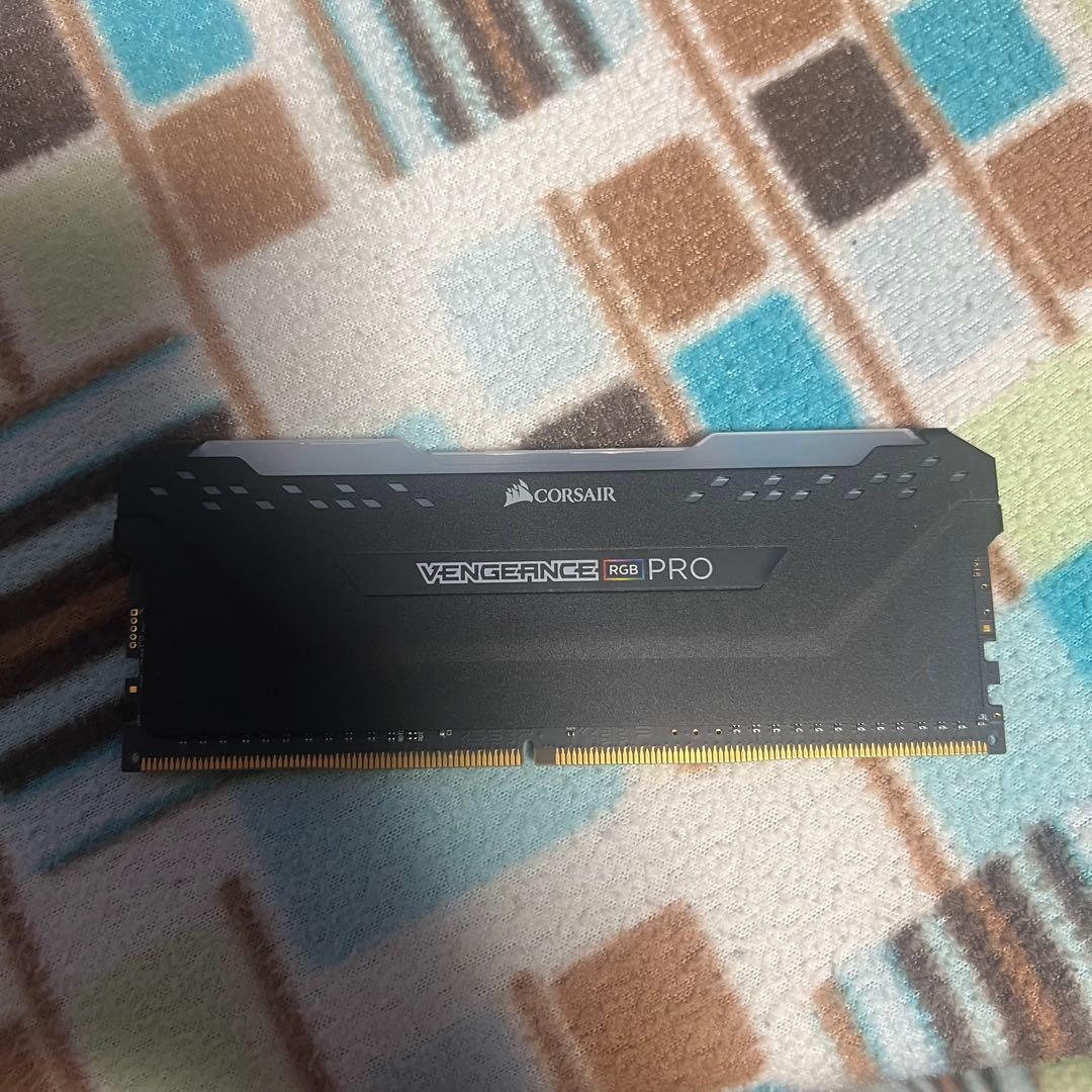 デスクトップPC用メモリ 64GB[16GB×4枚] DDR4-3200MHz