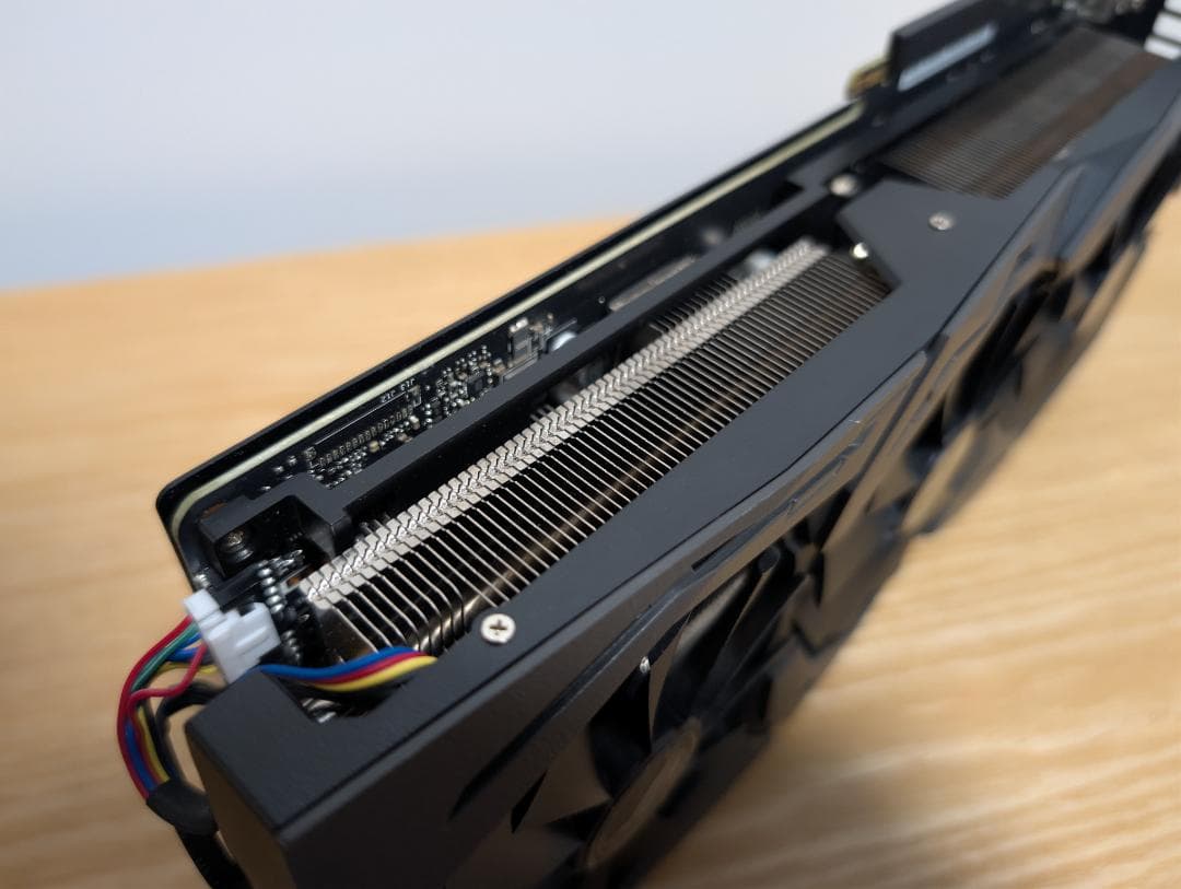 グラフィックボード・グラボ・ビデオカード ASUS ROG STRIX GeForce RTX 2060 Super