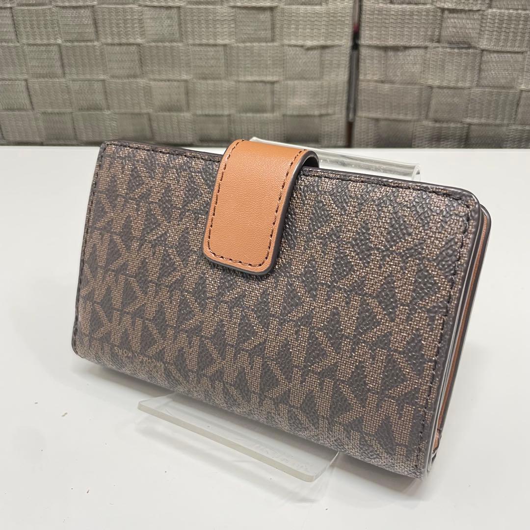N*品様 新品　MICHAEL KORS 二つ折り財布 ブラウン系