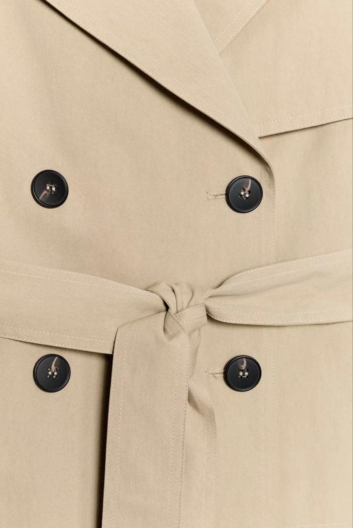【完売品】ZARA ショートトレンチコート ショルダーパット付き XS 新品